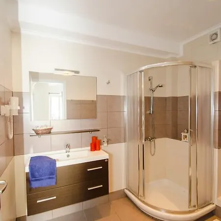 Aparthotel Sosanna Pollonia